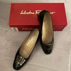 Vintage Salvatore Ferragamo 2" heel